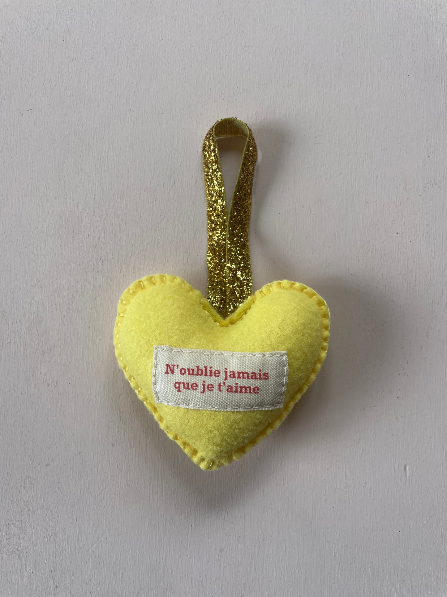 Coeur Amour coloris jaune vif